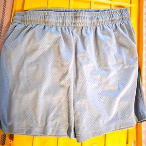 Women's gray XL basketball shorts